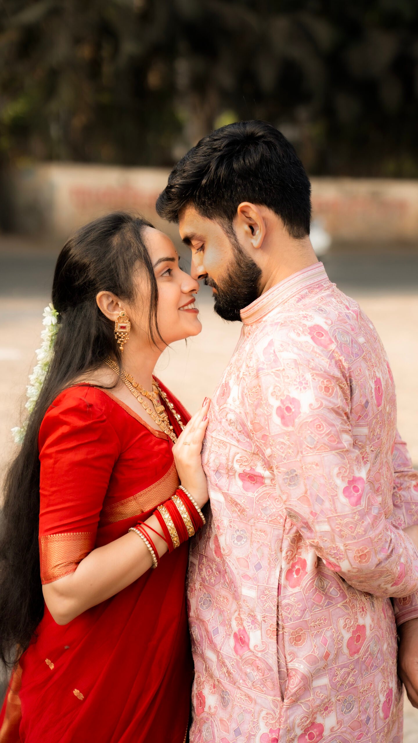 Wedding photographer Deccan — couple at sunset