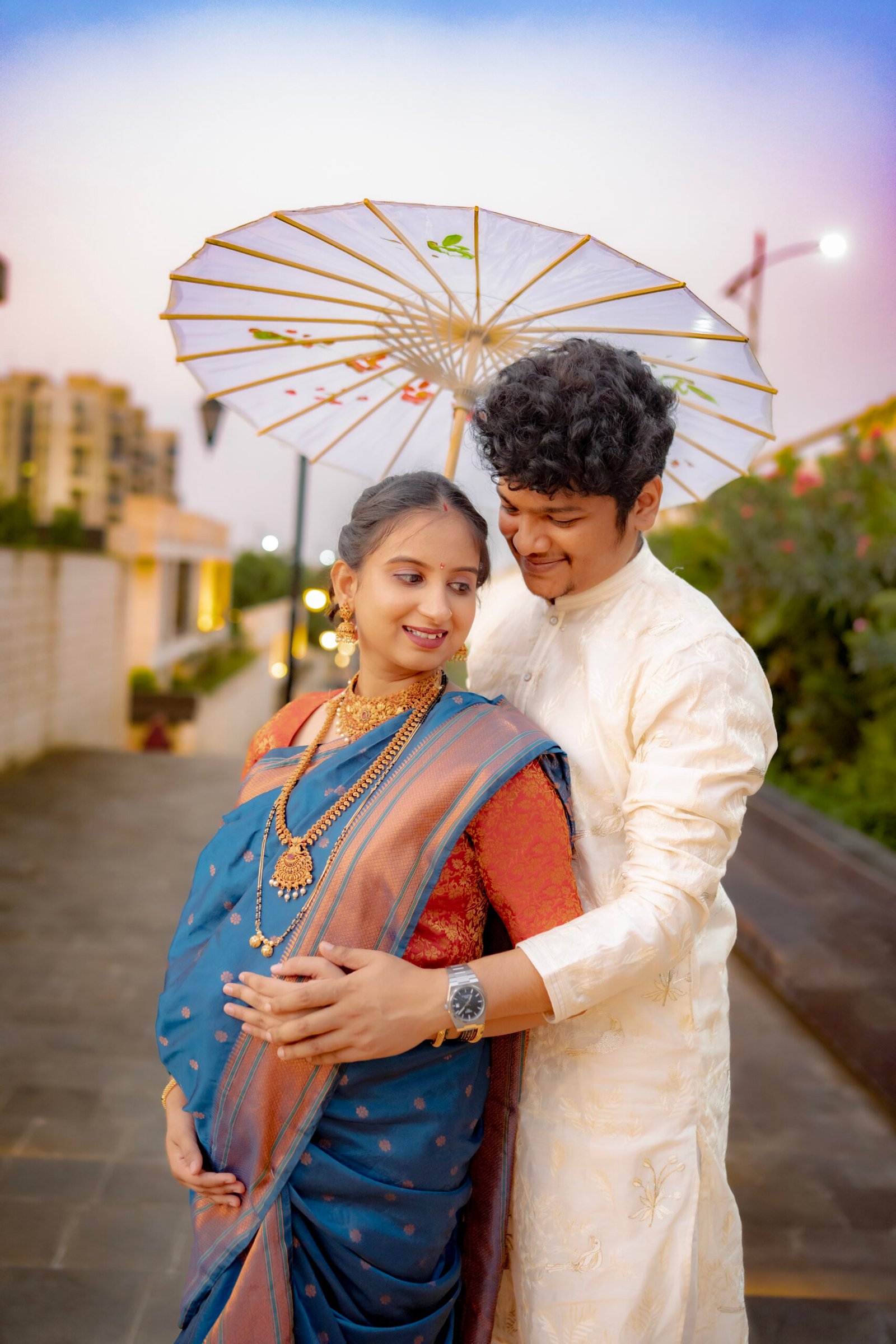 Maternity photography Alandi β Visual Krishna