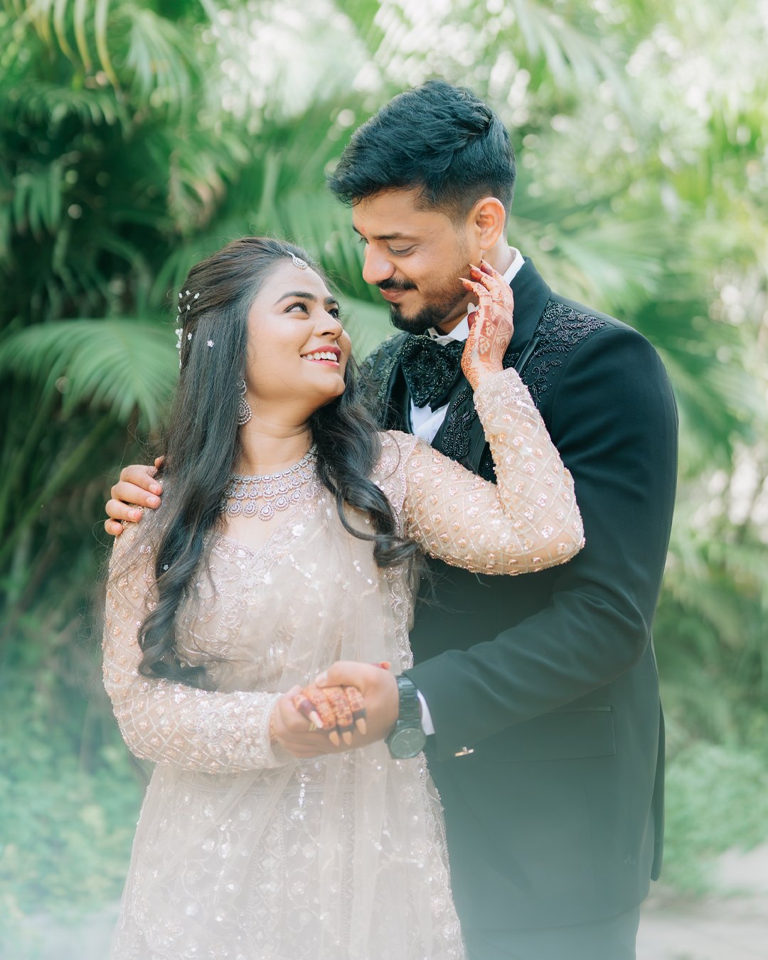 Wedding photographer Aundh — candid moment